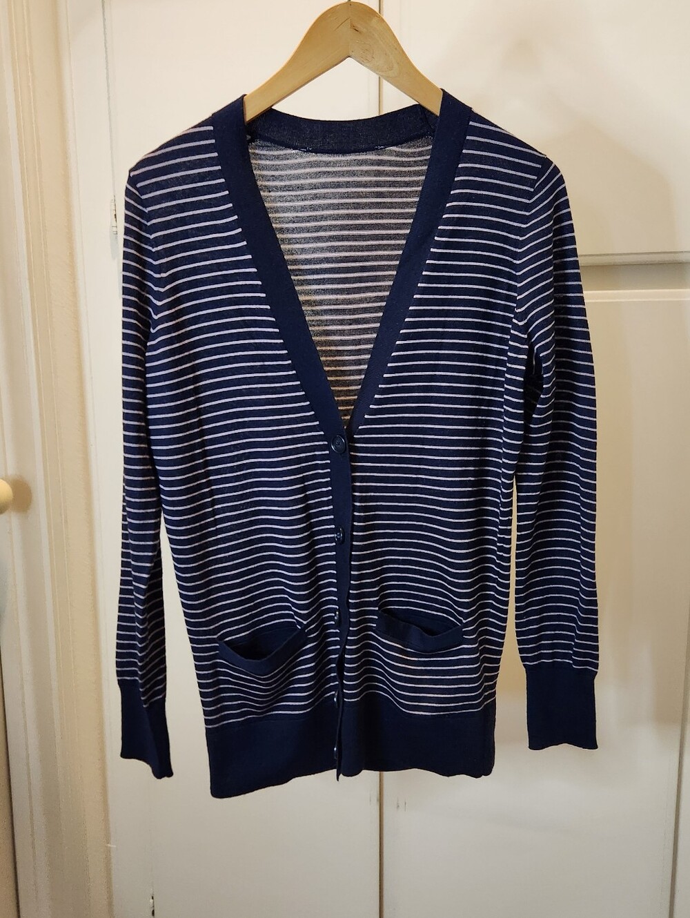 Blue stripes long cardigan with pockets
